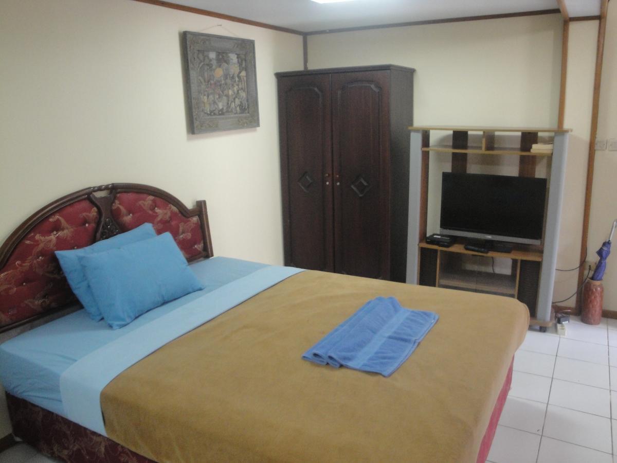 Yoyo'S Hotel Sekongkang Kültér fotó
