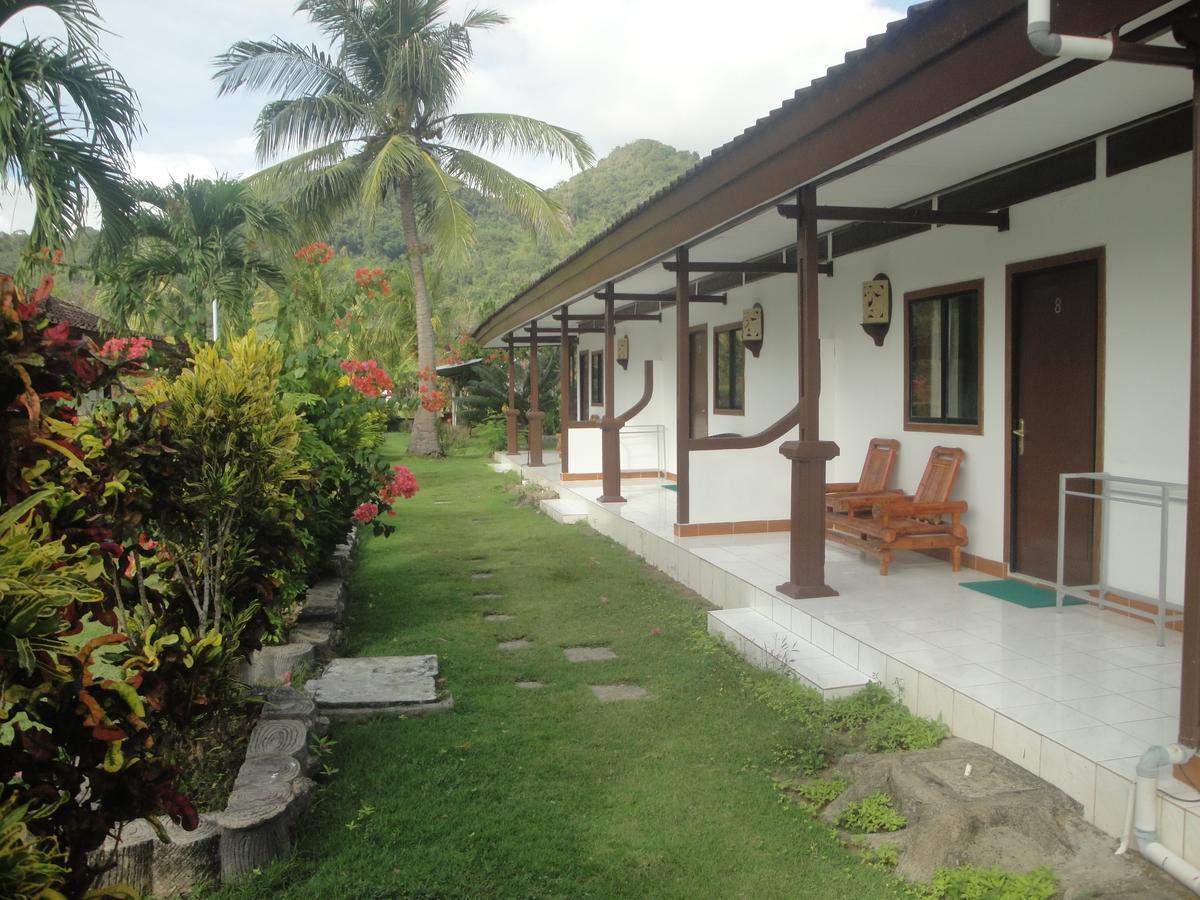 Yoyo'S Hotel Sekongkang Kültér fotó